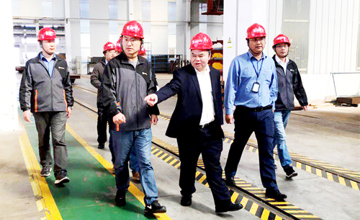 鄭津在建機公司考察時要求 戰勝困難 開拓創新 實現騰飛