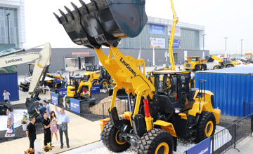柳工攜29臺設備重磅亮相BICES2017