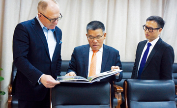 集合雙方優(yōu)勢 實(shí)現(xiàn)長足發(fā)展——曾光安、Pekka Vauramo到柳工美卓（常州）現(xiàn)場調(diào)研