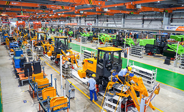 柳工裝載機(jī)5G智能工廠入選工信部《2024年5G工廠名錄》