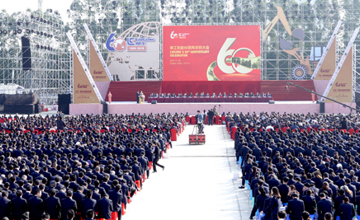 六十載風雨砥礪 一甲子振翅騰飛 柳工隆重舉行創建60周年慶祝大會暨裝載機40萬臺下線儀式