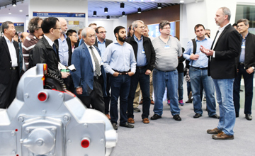 ISO/TC127土方機械標委會2018年年會在柳州召開